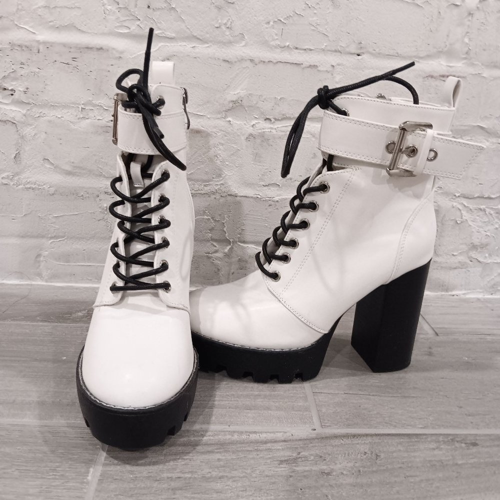 Forever 21 White Buckled Ankle-Strap Booties, Size 7, New